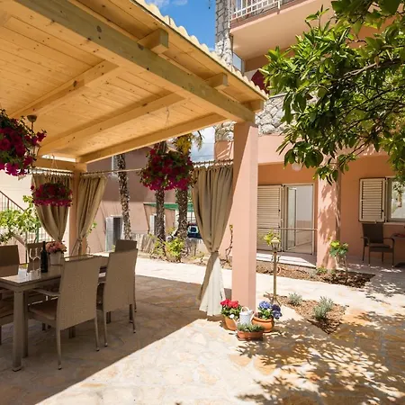 In 41607 Apartamento
