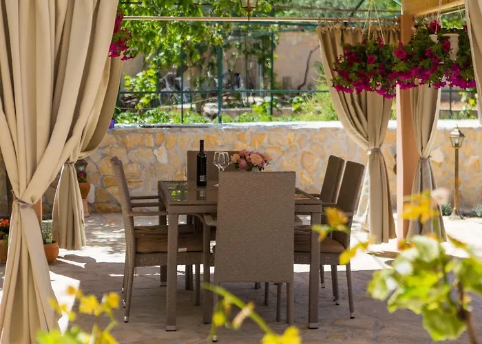 Appartement In 41607 *